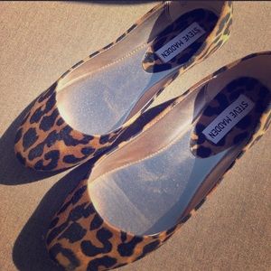 Steve Madden leopard flats